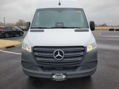 2025 Mercedes-Benz Sprinter 2500 High Roof