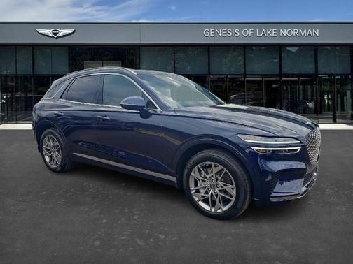 2025 Genesis GV70 2.5T