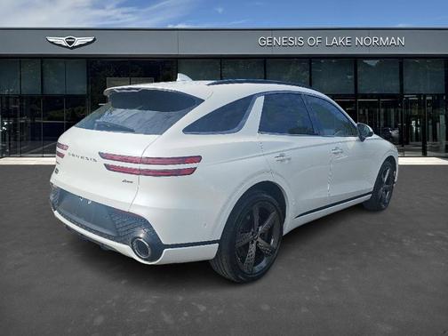 2025 Genesis GV70 2.5T