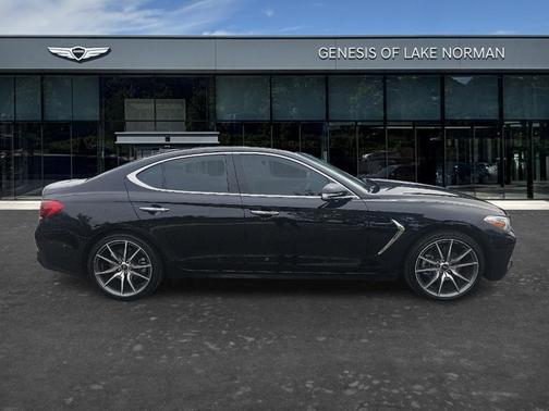 Black 2021 Genesis G70 2.0T