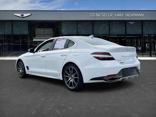 2025 Genesis G70 2.5T