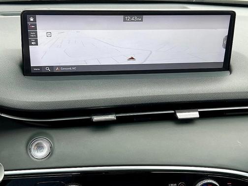 2023 Genesis GV70 2.5T