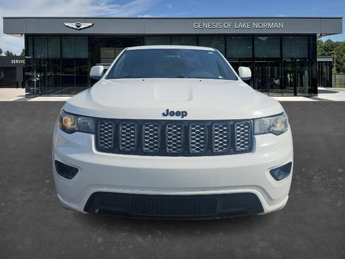 2017 Jeep Grand Cherokee Altitude