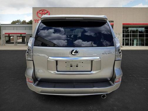 2023 Lexus GX 460 Luxury