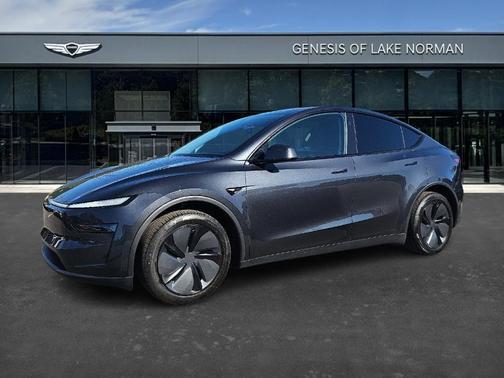 2026 Tesla Model Y PREMIUM