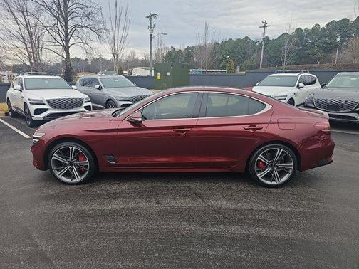 2025 Genesis G70 2.5T