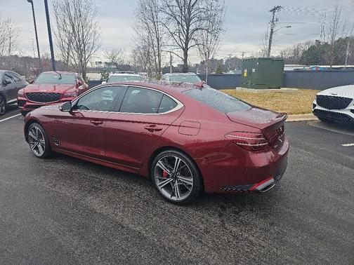 2025 Genesis G70 2.5T