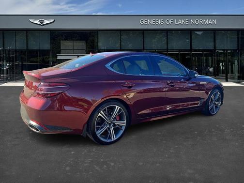 2025 Genesis G70 3.3T Sport Advanced