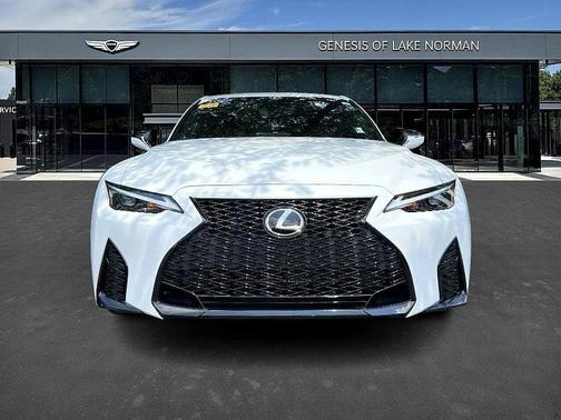 2024 Lexus IS 300 300 F