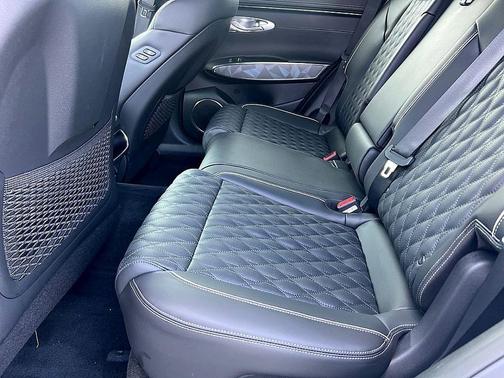 2025 Genesis GV70 3.5T Sport