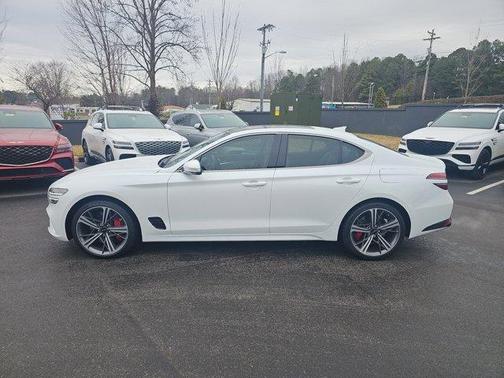 2025 Genesis G70 3.3T Sport Advanced