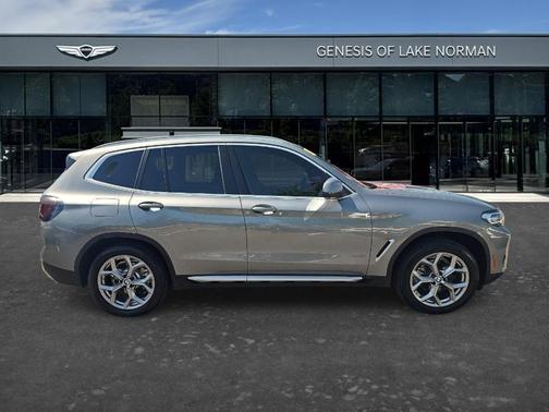 Gray 2024 BMW X3 xDrive30i