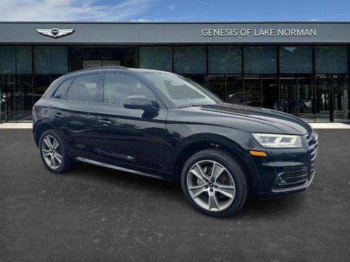 2020 Audi Q5 45 Prestige