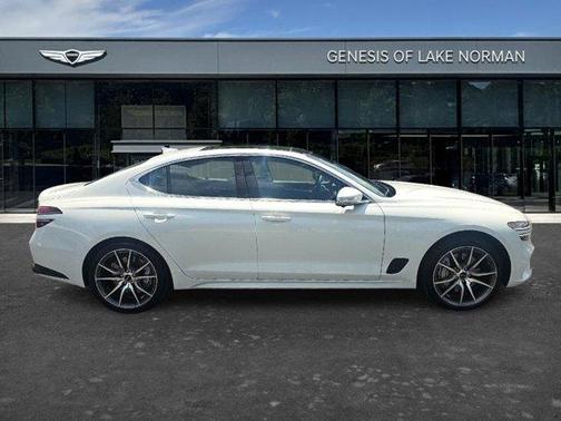 White 2026 Genesis G70 2.5T Prestige