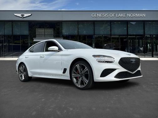 2025 Genesis G70 2.5T