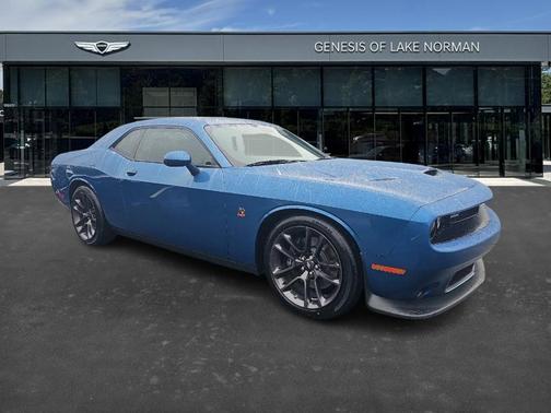 2022 Dodge Challenger R/T Scat Pack