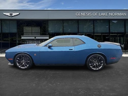 2022 Dodge Challenger R/T Scat Pack