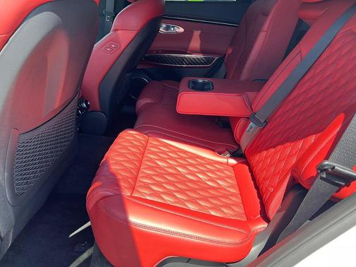 2024 Genesis GV70 3.5T Sport