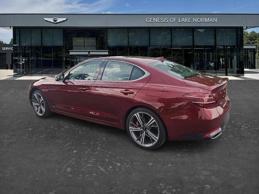 Red 2025 Genesis G70 2.5T