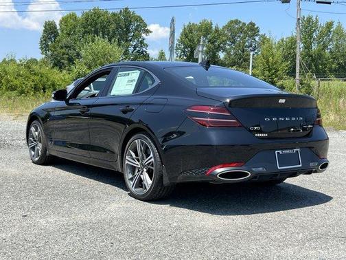 2025 Genesis G70 3.3T Sport Advanced