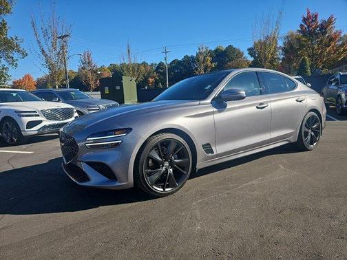 2023 Genesis G70 2.0T