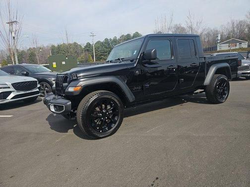 2023 Jeep Gladiator Sport