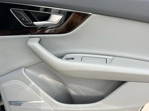 2019 Audi Q7 55 Prestige