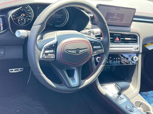 2025 Genesis G70 3.3T Sport Prestige