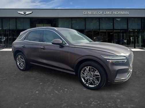 2023 Genesis GV70 2.5T