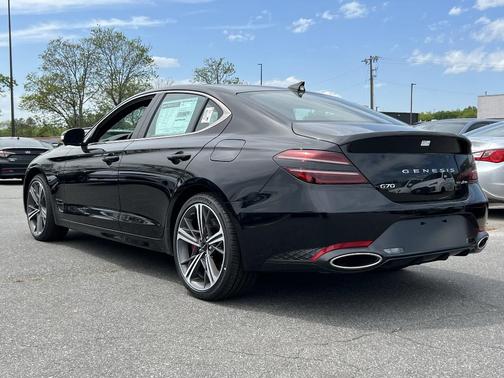 2025 Genesis G70 3.3T Sport Prestige