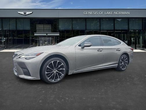 2023 Lexus LS 500 Base