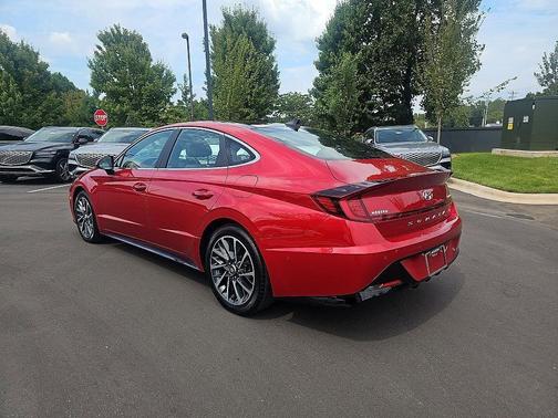 2020 Hyundai SONATA Limited