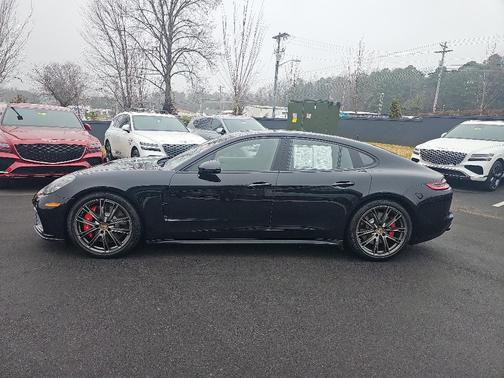 2020 Porsche Panamera Turbo