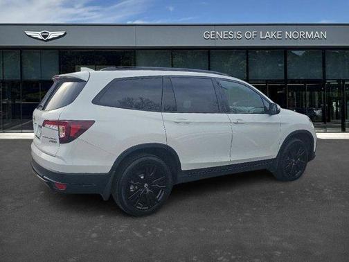 2021 Honda Pilot Black Edition