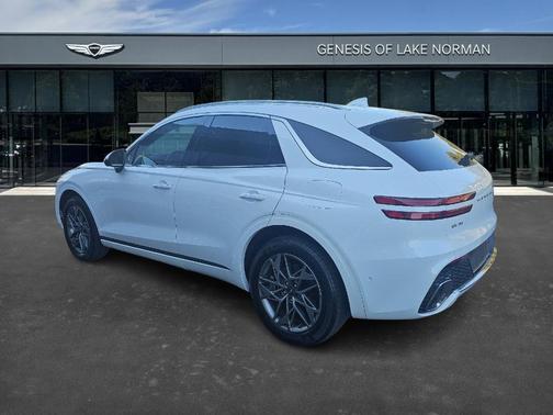 2023 Genesis GV70 2.5T