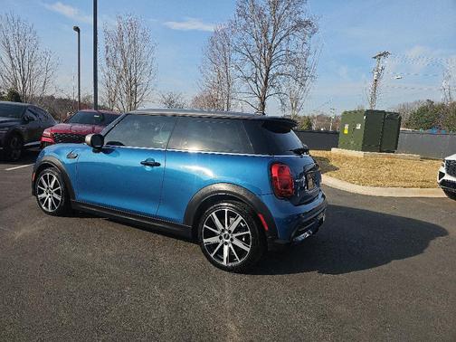 2023 MINI Hardtop Cooper S