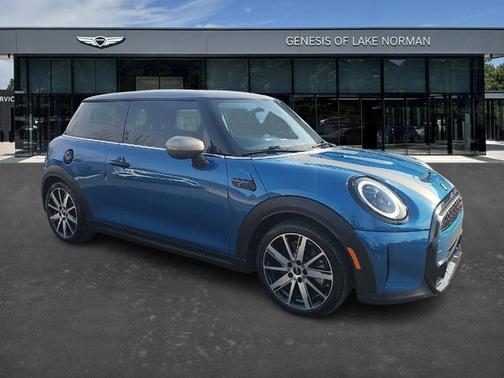 2023 MINI Hardtop Cooper S