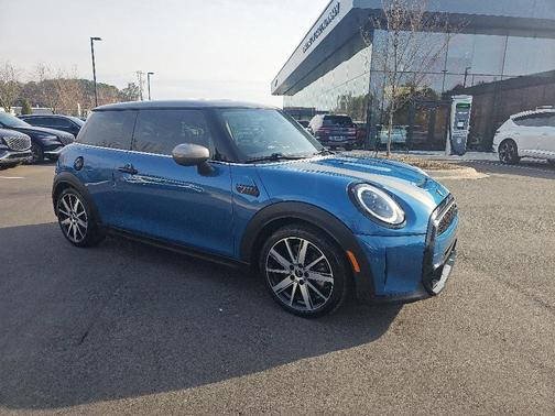2023 MINI Hardtop Cooper S