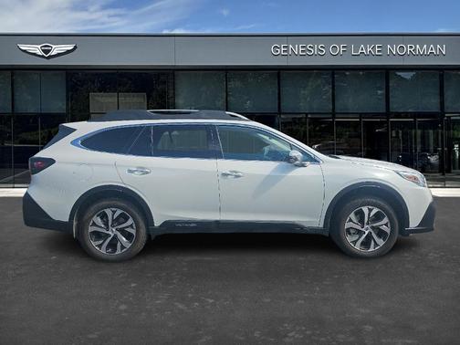 2021 Subaru Outback Touring