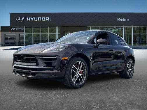 2024 Porsche Macan S