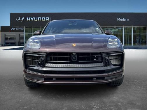 2024 Porsche Macan S