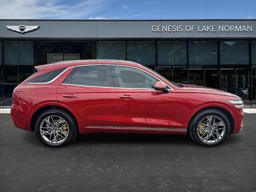 2022 Genesis GV70 2.5T