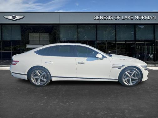 2024 Genesis G80 2.5T