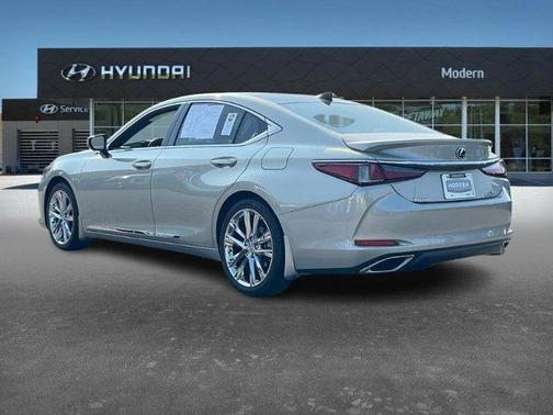 2023 Lexus ES 350 Ultra Luxury