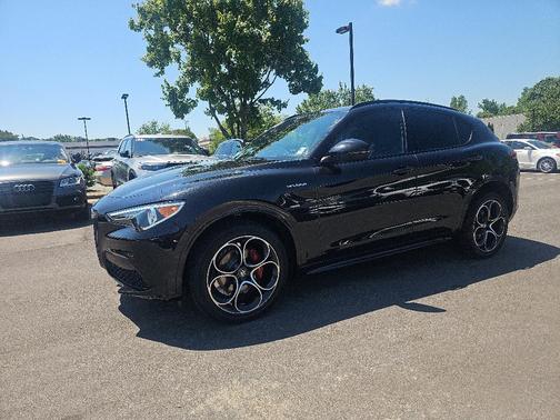 Black 2023 Alfa Romeo Stelvio Veloce