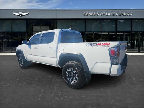 2022 Toyota Tacoma TRD Off Road