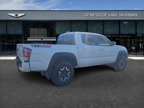 2022 Toyota Tacoma TRD Off Road