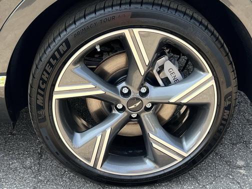 2025 Genesis GV80 3.5T Prestige