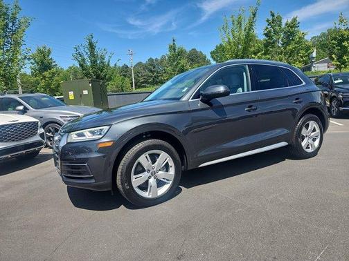 Manhattan Gray Metallic 2019 Audi Q5 2.0T Premium Plus