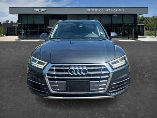 Manhattan Gray Metallic 2019 Audi Q5 2.0T Premium Plus